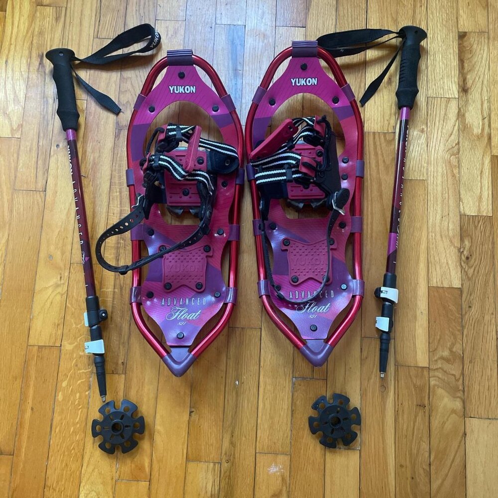 Yukon Charlie Women’s Advanced Float 821 Snowshoes, w/ Advanced Walking Sticks